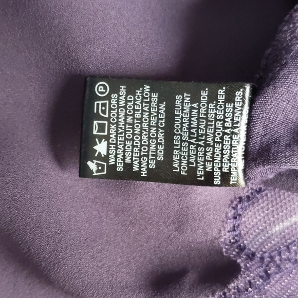 RW&Co Ladies Top, 3/4 length sleeves, Purple, Flower print on front - Picture 4 of 5